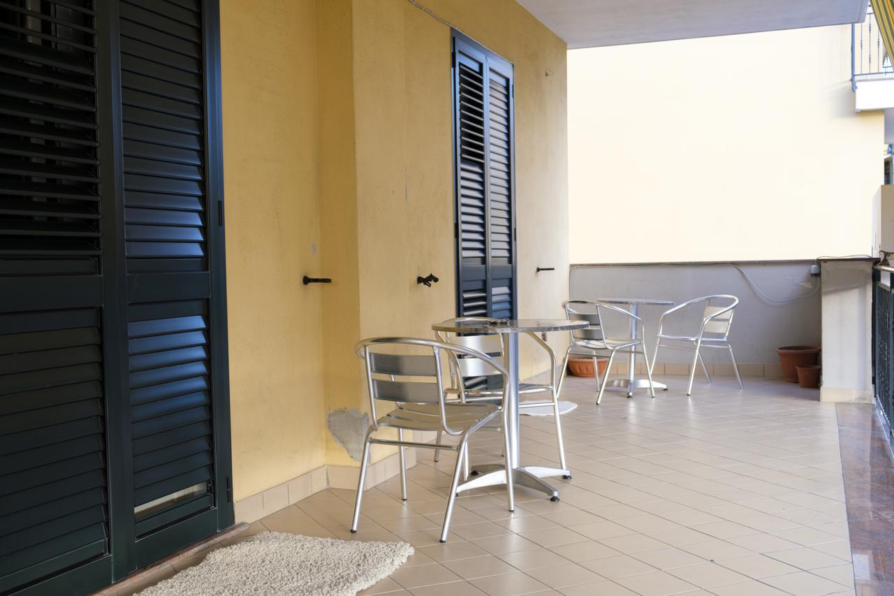 Cimitile B&B Nola Domus المظهر الخارجي الصورة